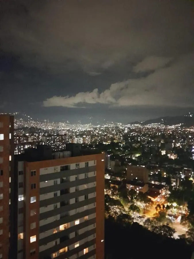 Apartamento Inigualable En La Ciudad De Medellin Excelente Vista Piso 25 Apartment